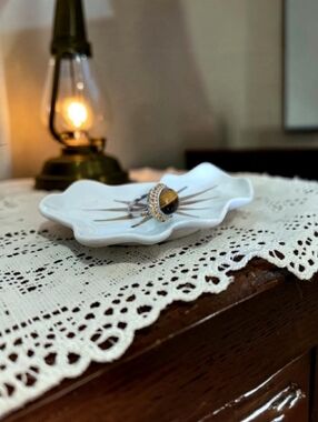 Powerful Tiger's Eye And Citrine .925 Silver Ring W/ Hand-Painted Trinket Dish